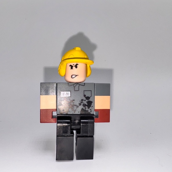 Roblox Car Crusher 2 Figures Series 4 Two Figure‎ Lot - Picture 3 of 4